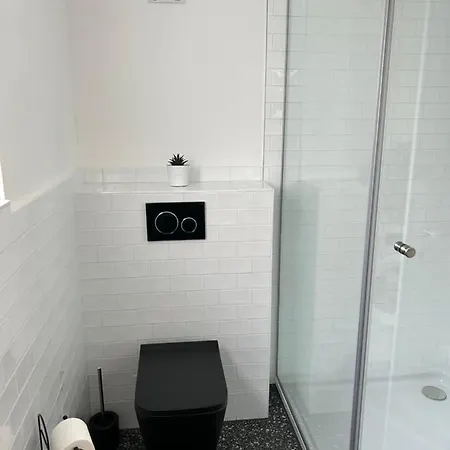 Ferienhaus Am Wildbach 度假居 弗拉奇